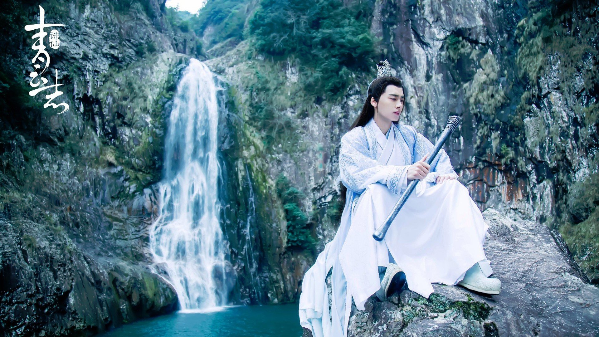 星光水上越野漂移，夜色中的极速角逐，水下星光灯
