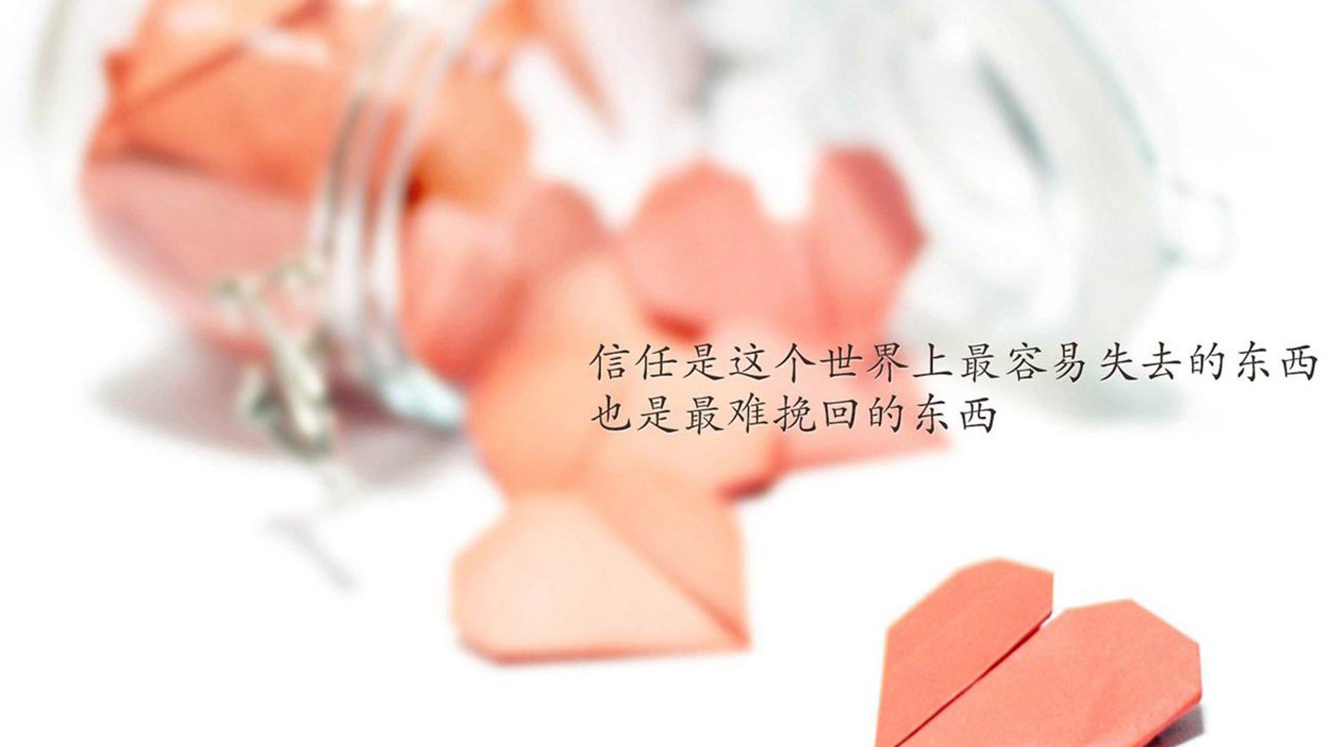 瑞士男足在巴黎奥运会上展现出强大的团队协作能力，瑞士男足队员